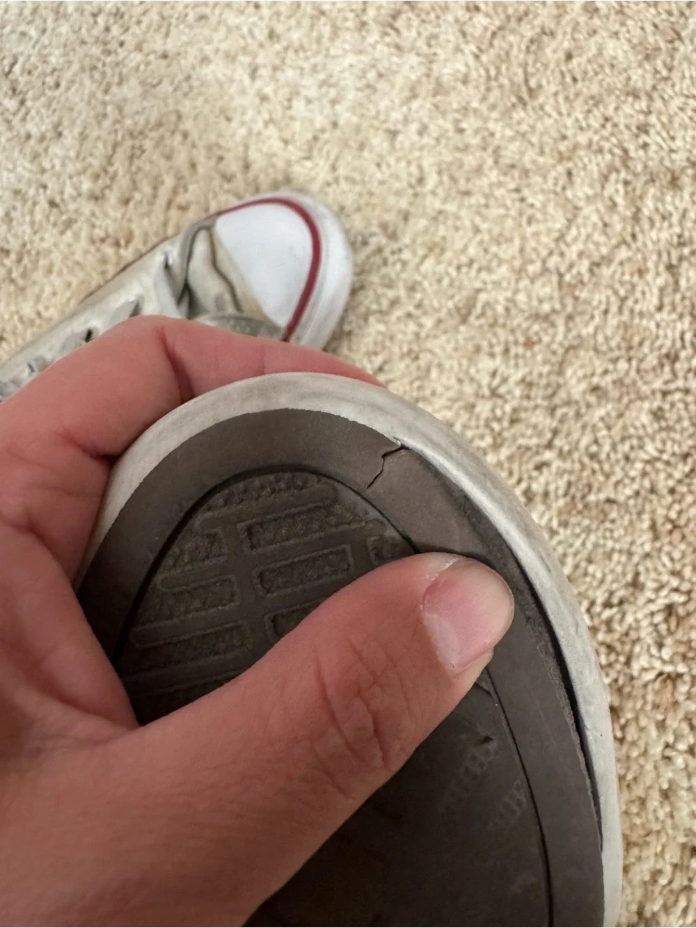 Kids white converse 🤍